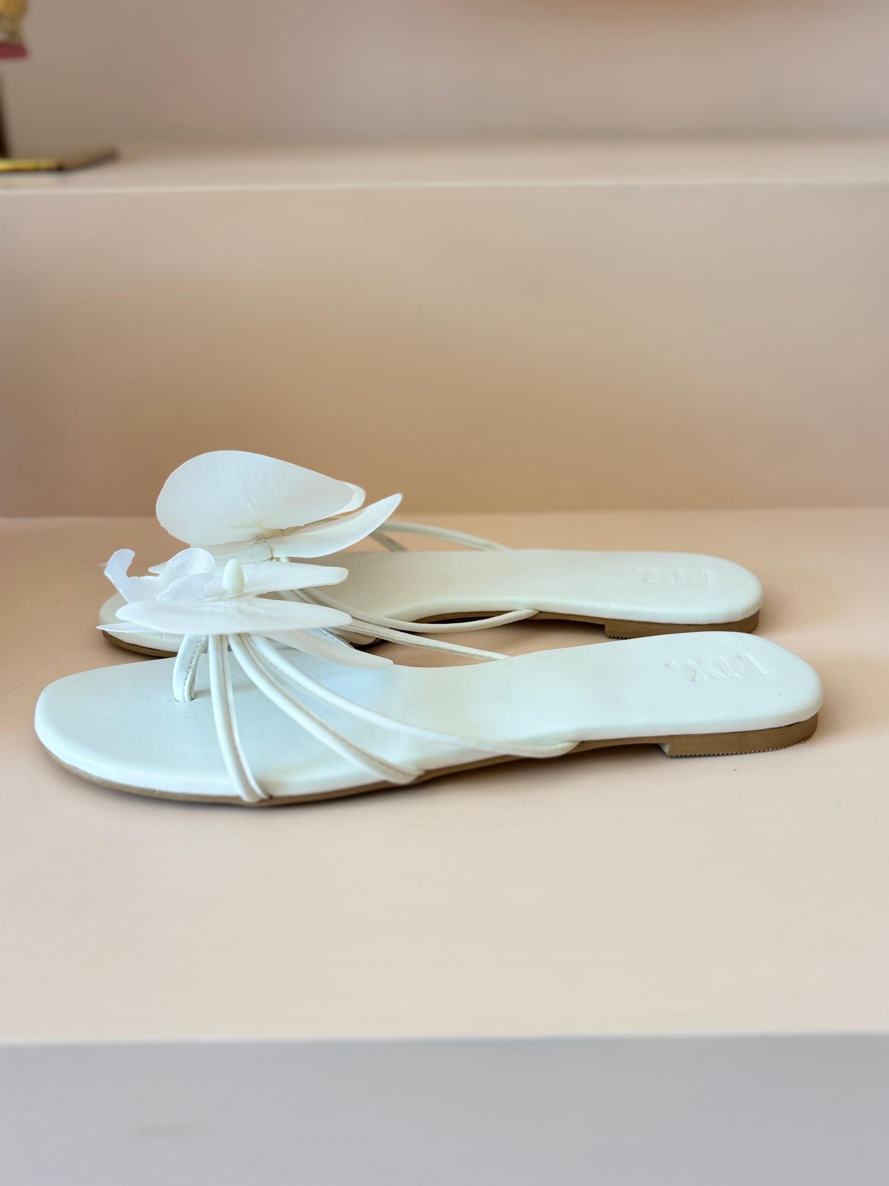 ORCHID SANDAL WHITE