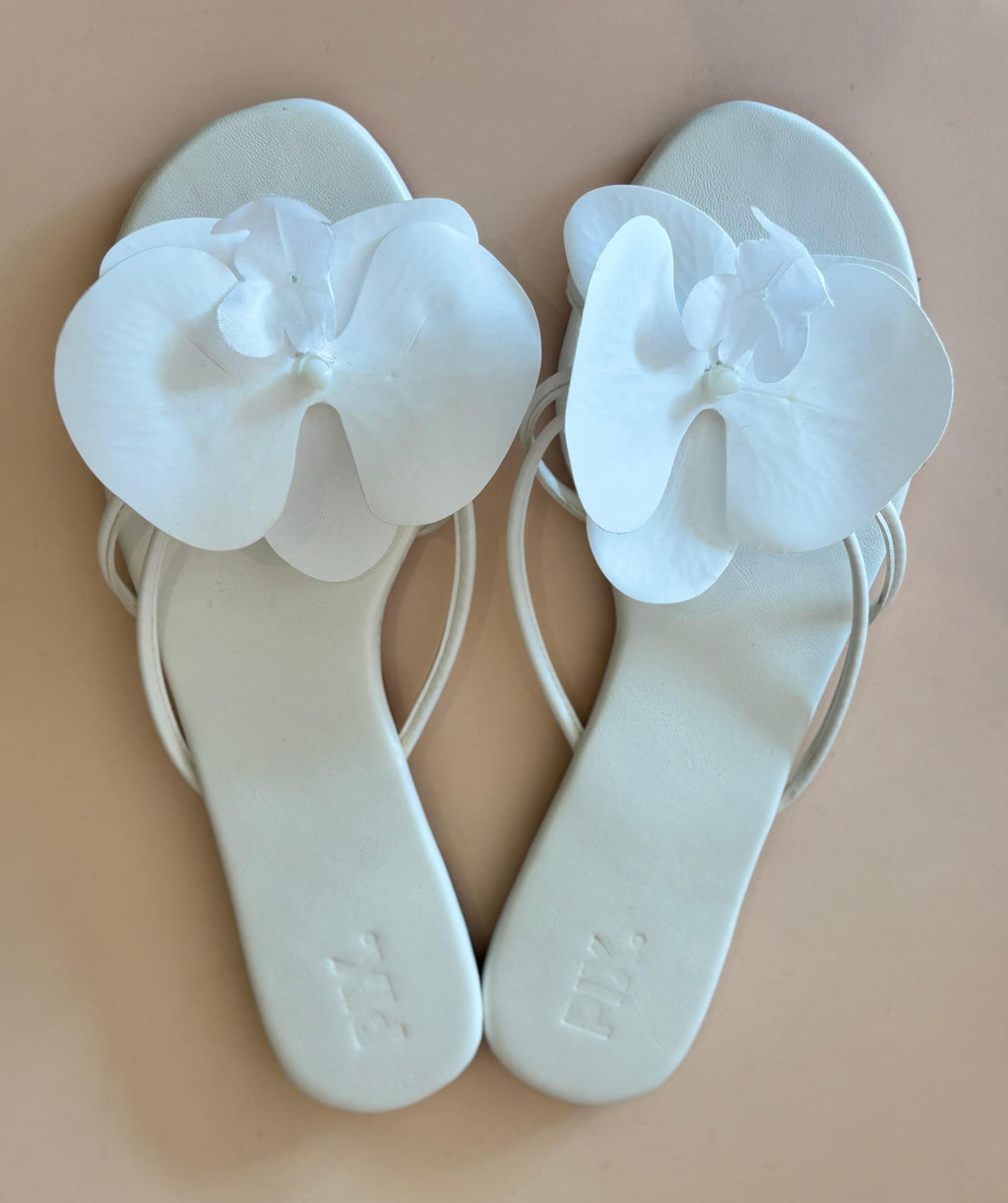 ORCHID SANDAL WHITE