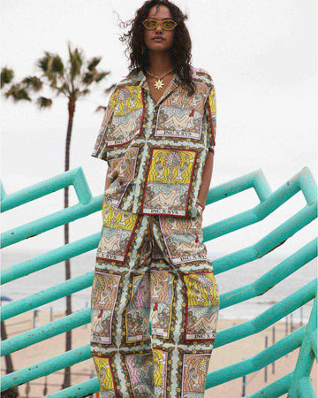 TAROT RESORT SHIRT